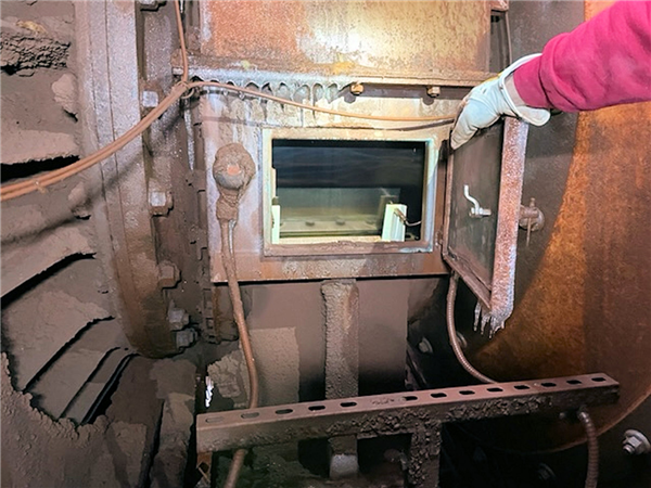 Flsmidth 4.3m X 7m (14' X 23') Ball Mill With 3000 Hp (2237 Kw) Motor)